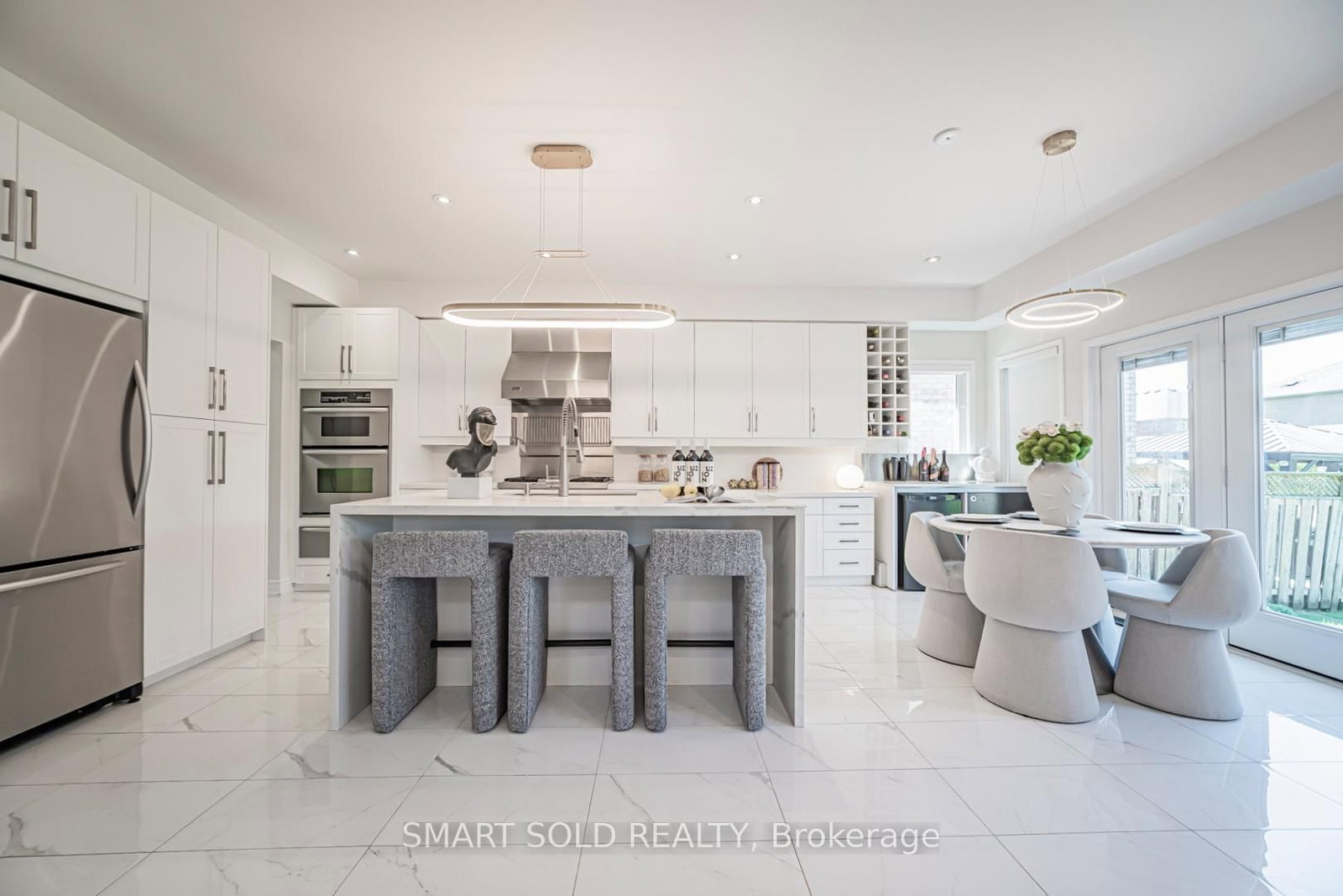 8 Gordon Weeden Road • Markham, ON photo 13