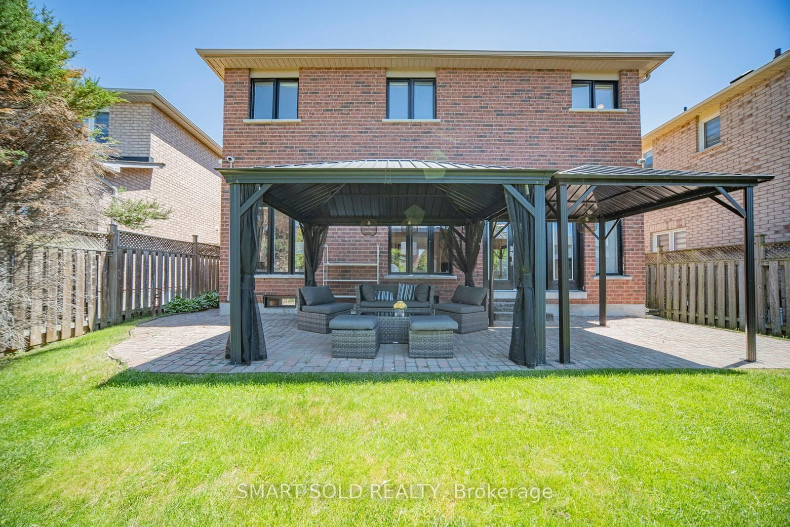 8 Gordon Weeden Road • Markham, ON photo 41