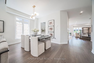 8 Gordon Weeden Road • Markham, ON photo 8