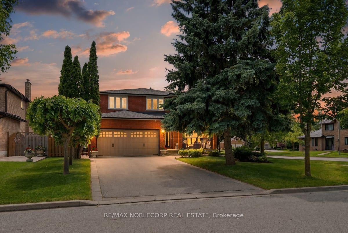 3 Castlehill Road • Vaughan, ON photo 1