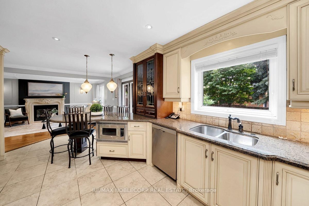 3 Castlehill Road • Vaughan, ON photo 18