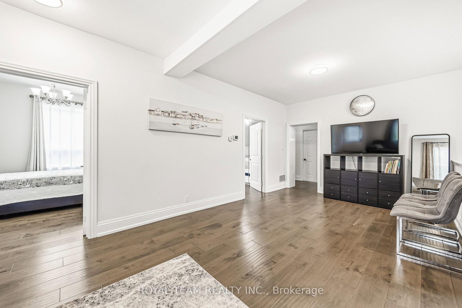 106 Centre Street • King, ON photo 10