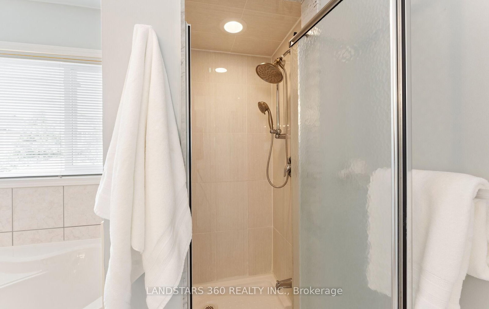 25 Interlacken Way • Markham, ON photo 40