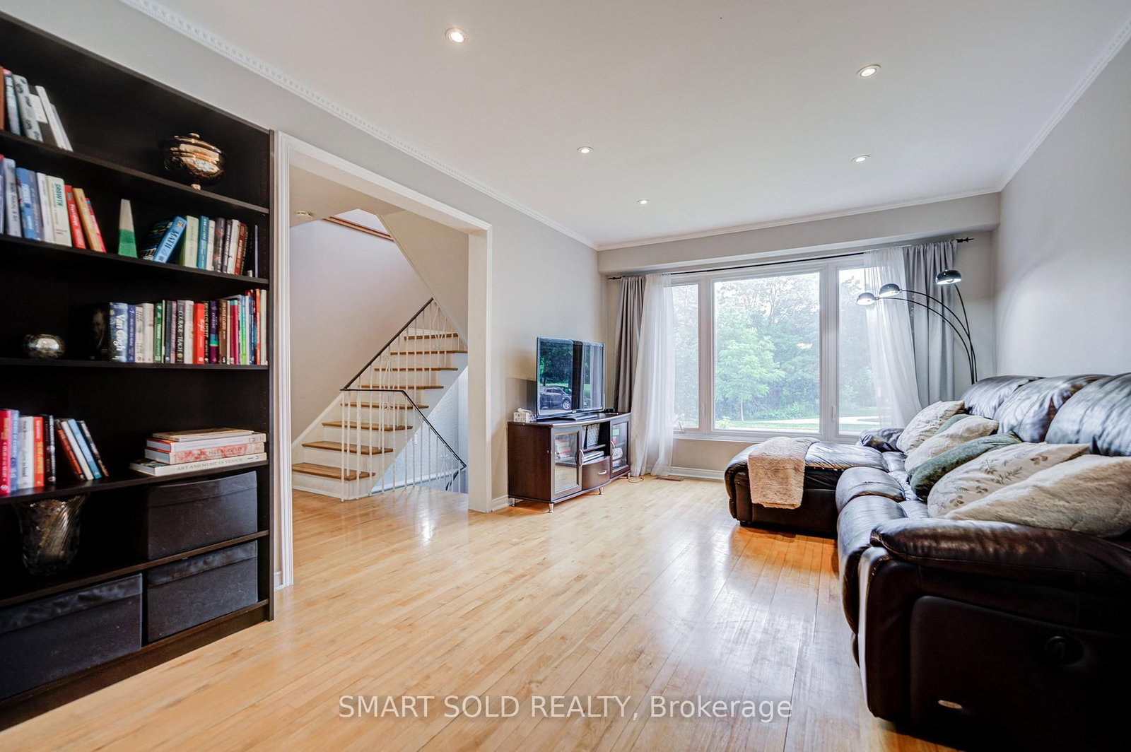 255 Cedar Avenue • Richmond Hill, ON photo 13