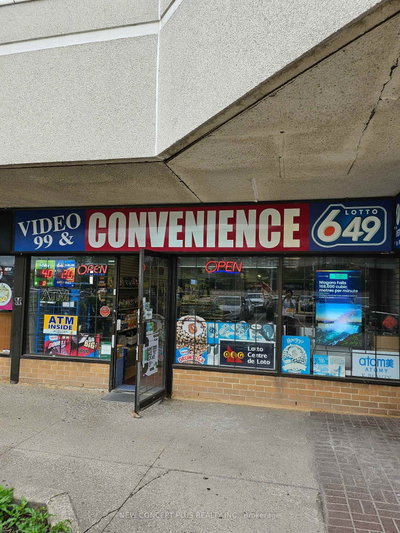 9555 Yonge Street