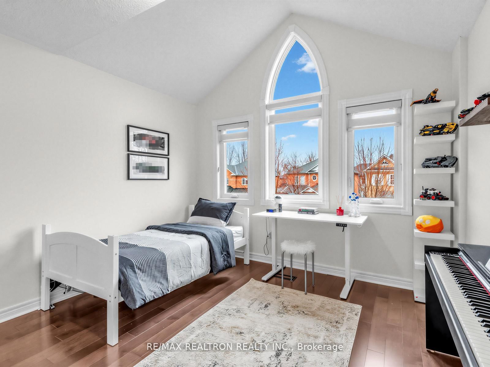 57 Skipton Trail • Aurora, ON photo 21