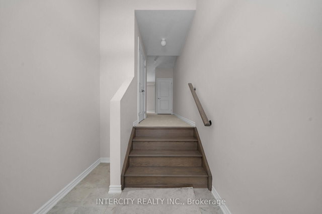 83 Divadale Road