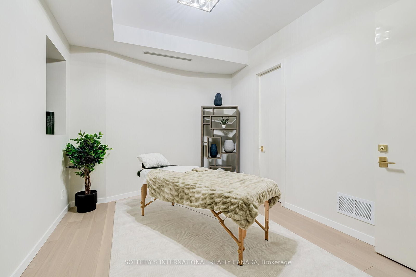 4599 Langstaff Road • Vaughan, ON photo 34