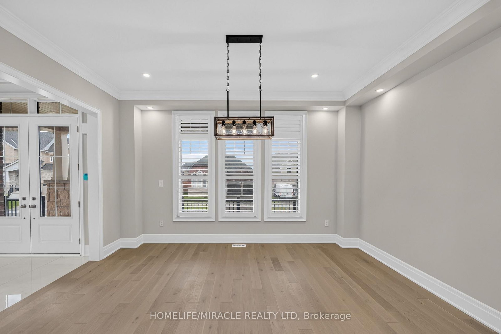 1518 Broderick Street • Innisfil, ON photo 14