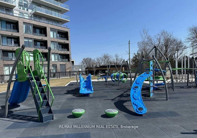 1310 - 185 Deerfield Road