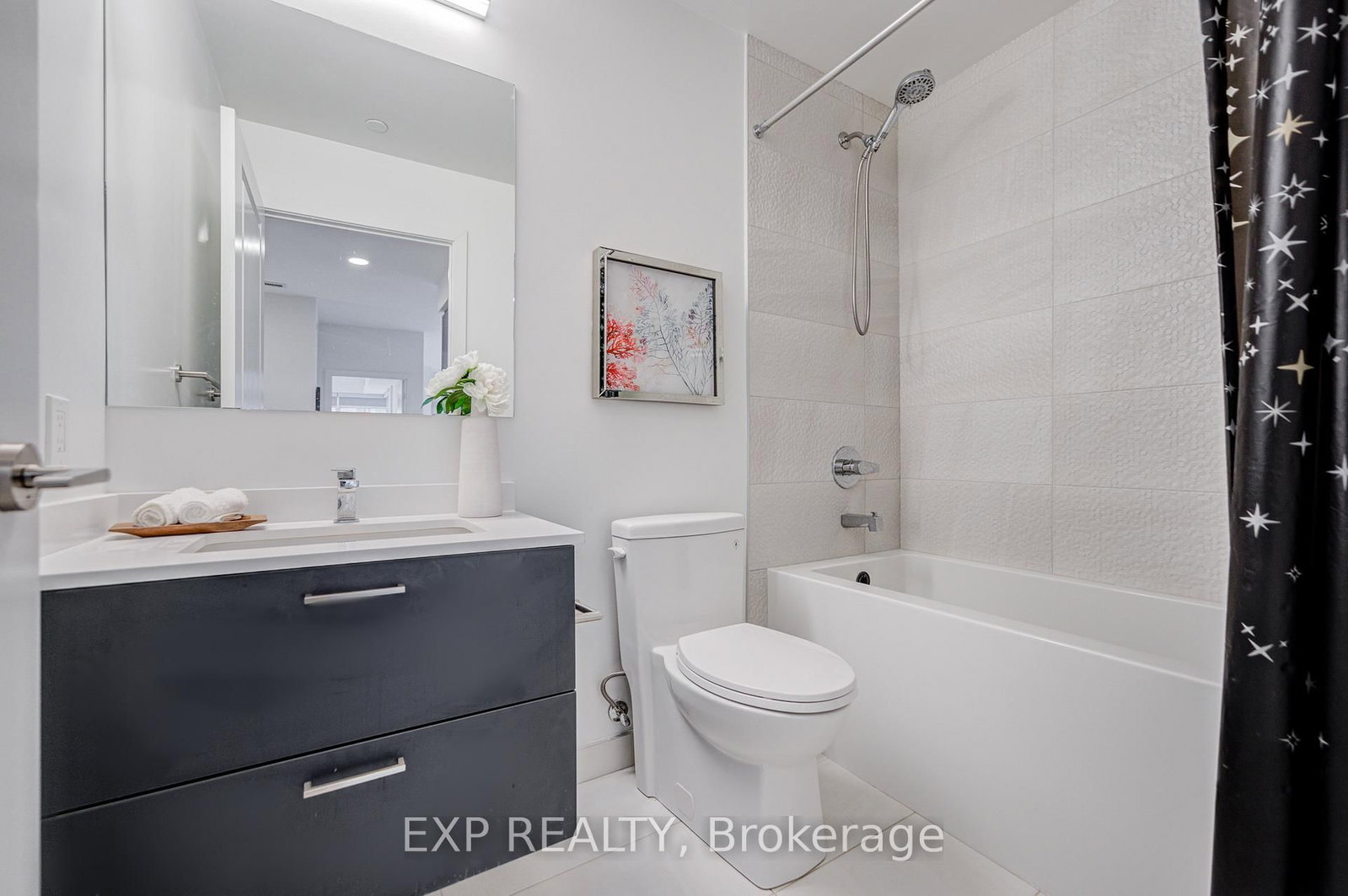 30 Upper Mall Way • #2707 • Vaughan, ON photo 10