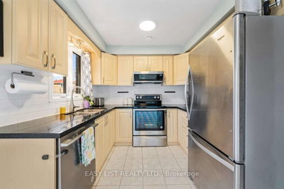 109 Whitney Place • Vaughan, ON photo 8