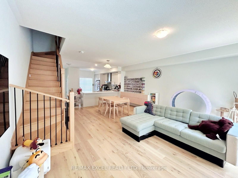 96 Clippers Crescent