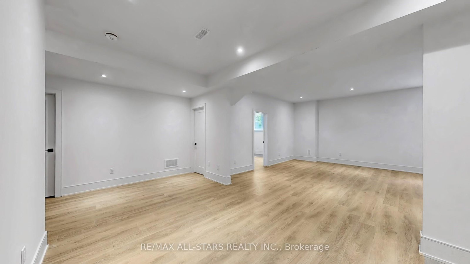 3 Lois Torrance Trail • Uxbridge, ON photo 37