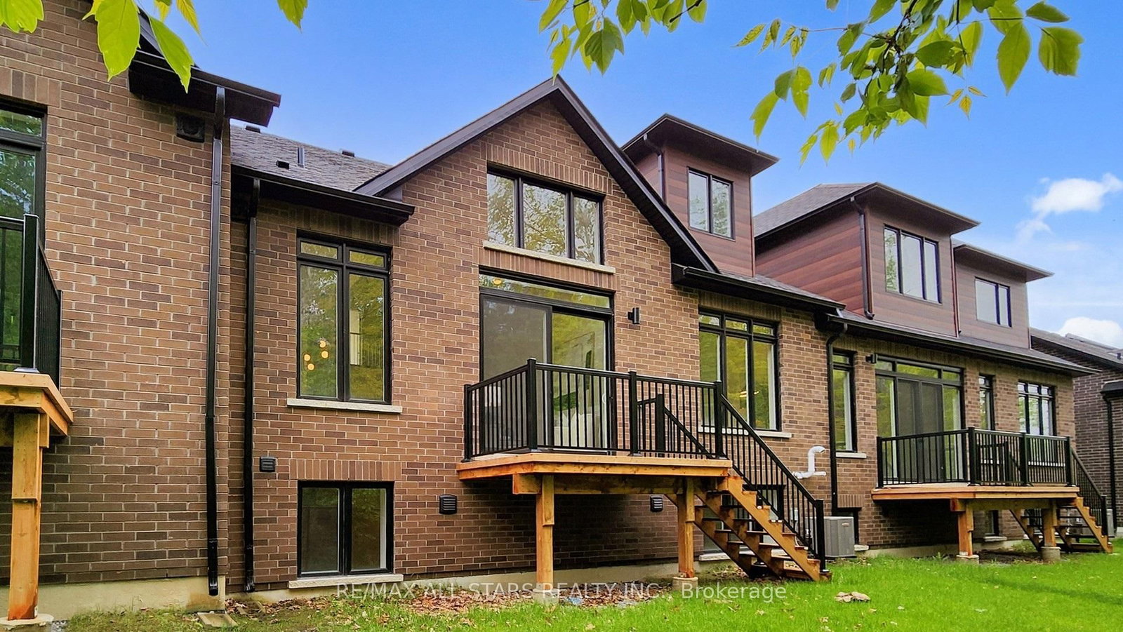 3 Lois Torrance Trail • Uxbridge, ON photo 44