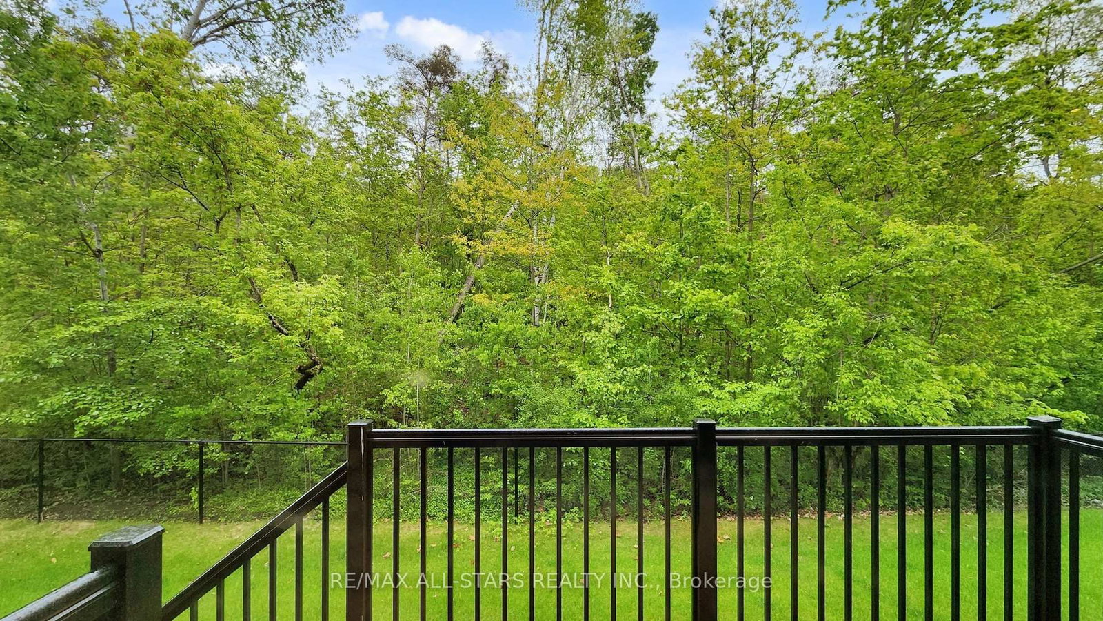 3 Lois Torrance Trail • Uxbridge, ON photo 45