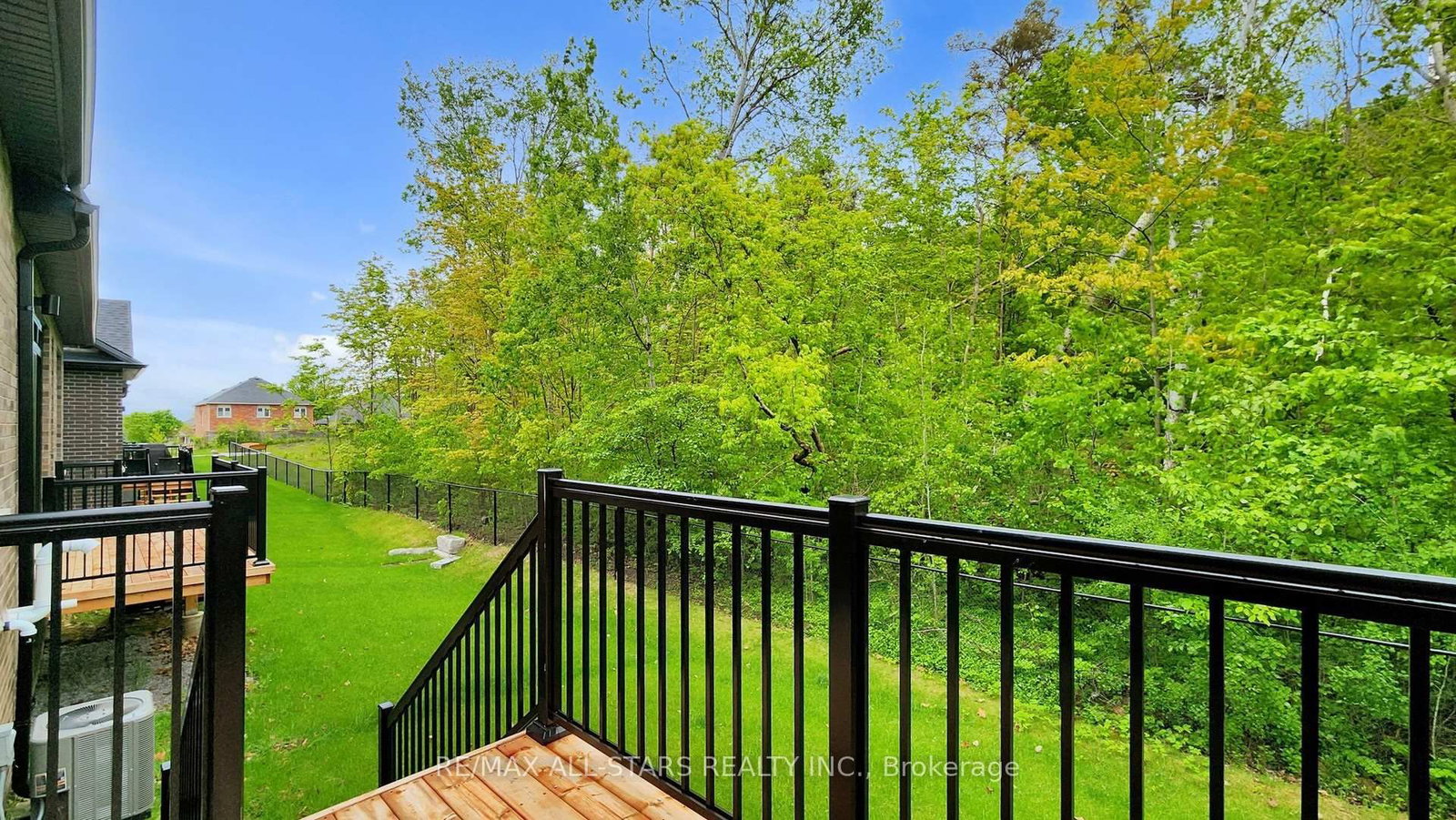 3 Lois Torrance Trail • Uxbridge, ON photo 46