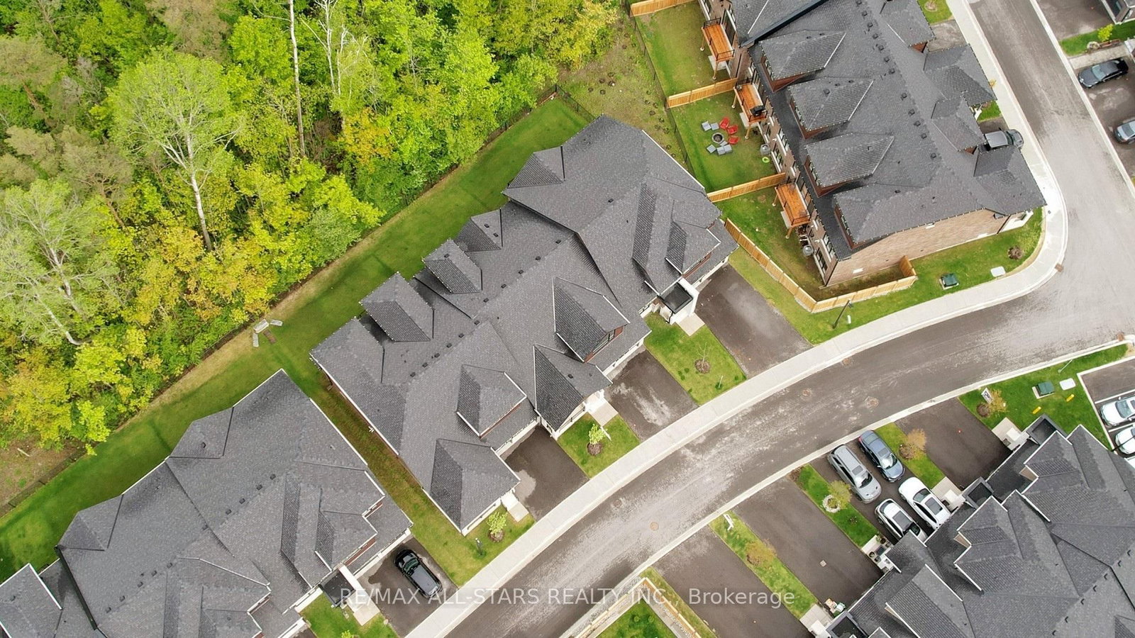3 Lois Torrance Trail • Uxbridge, ON photo 49
