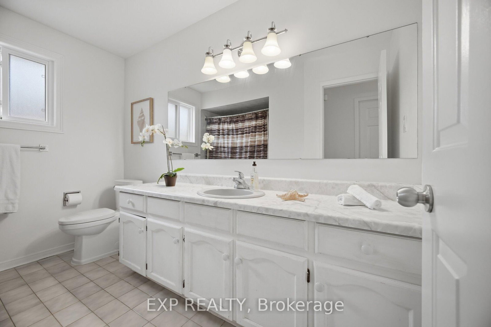 70 Embassy Drive • Vaughan, ON photo 25