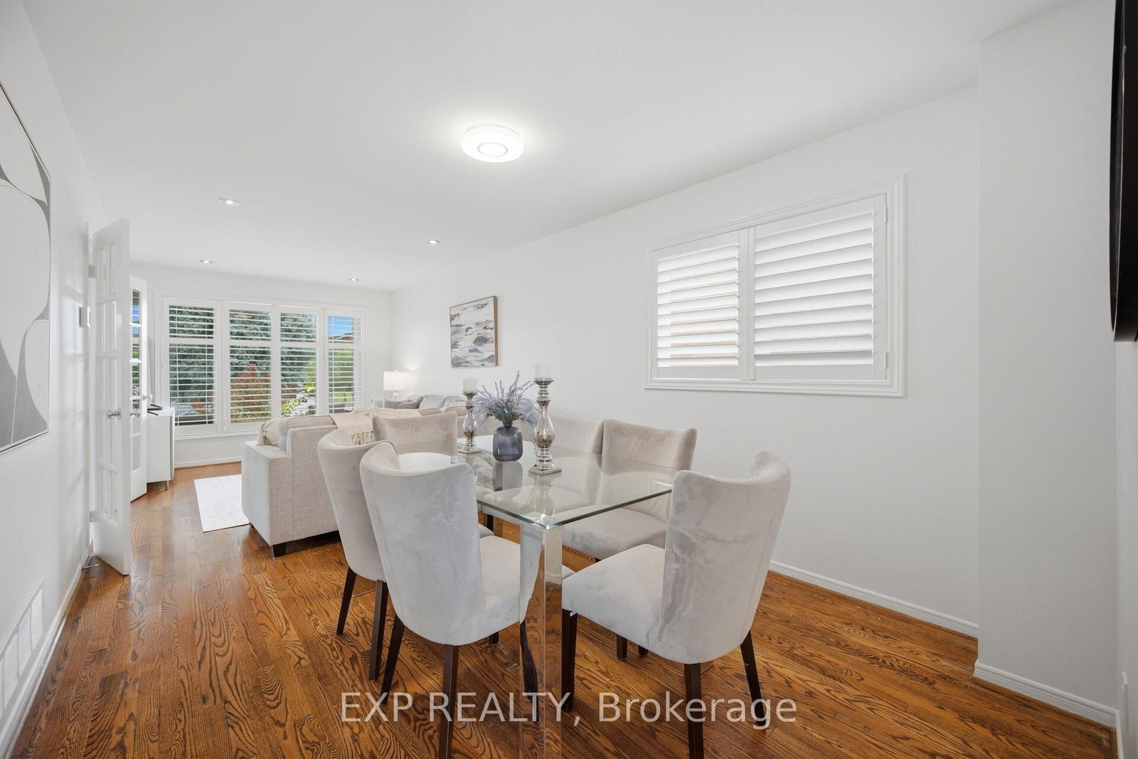 70 Embassy Drive • Vaughan, ON photo 9