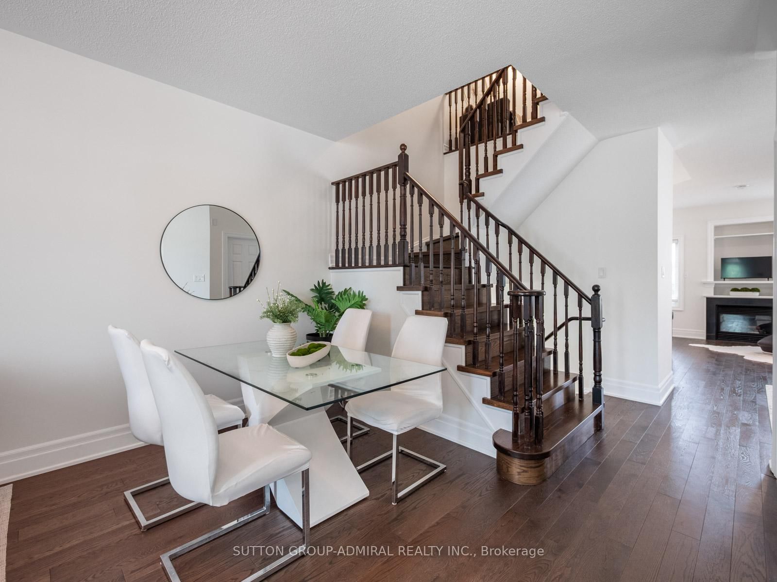 10 Forest Run Boulevard • Vaughan, ON photo 10
