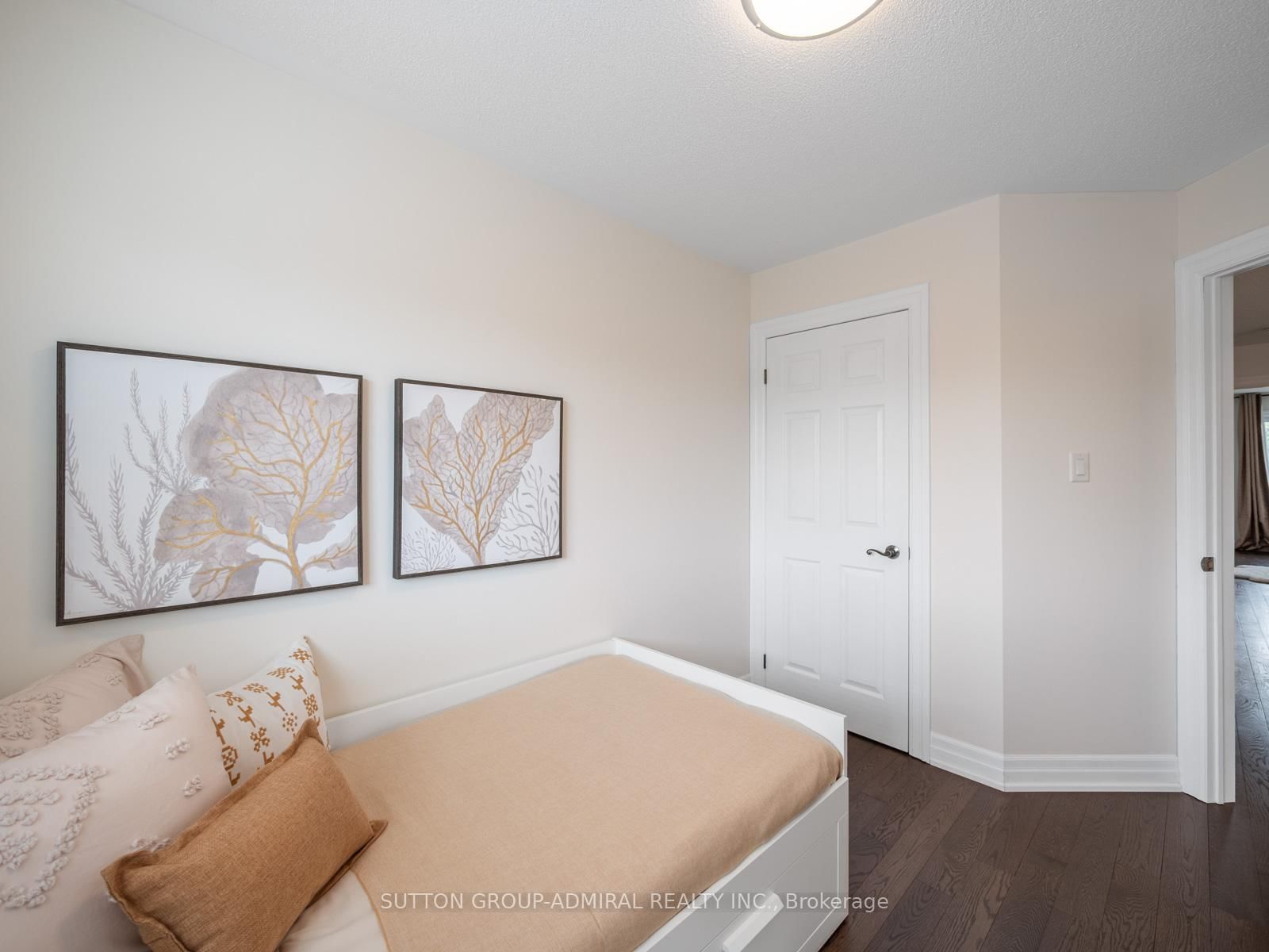 10 Forest Run Boulevard • Vaughan, ON photo 28