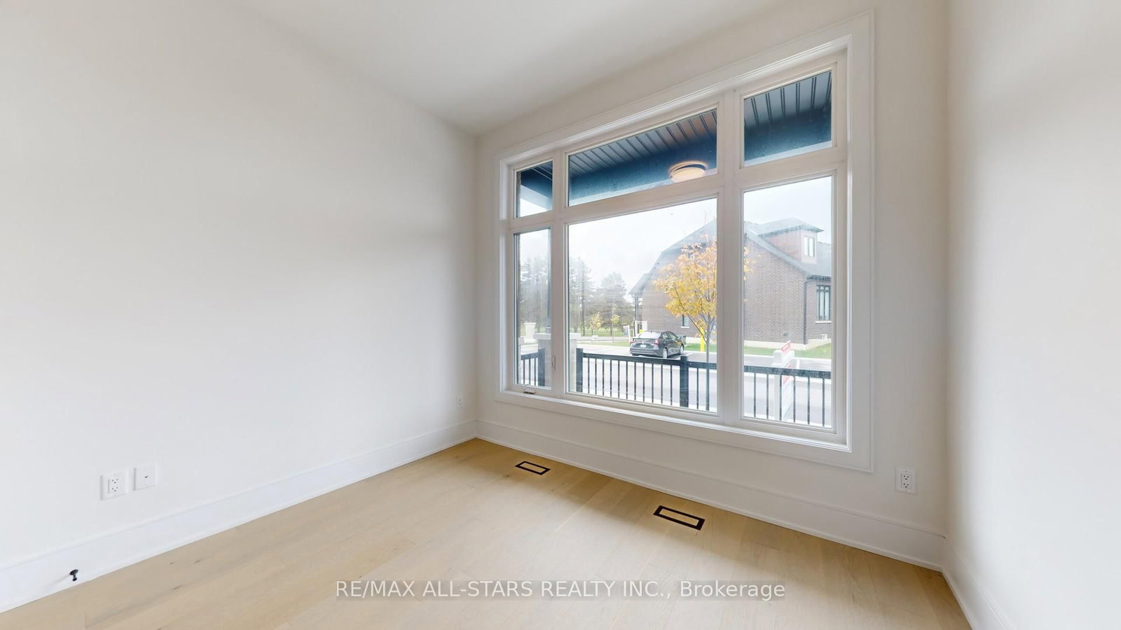 5 Vern Robertson Gate • Uxbridge, ON photo 21
