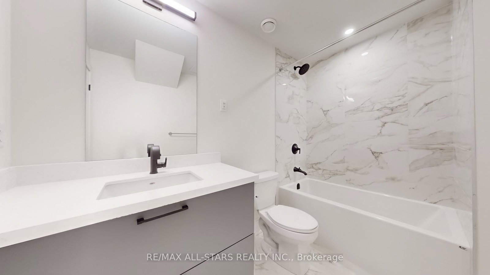 5 Vern Robertson Gate • Uxbridge, ON photo 39