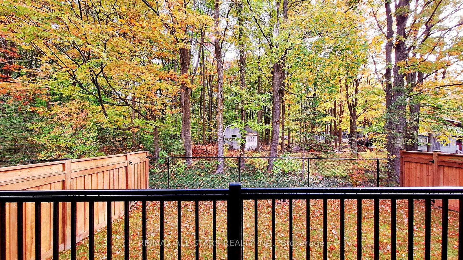 5 Vern Robertson Gate • Uxbridge, ON photo 45