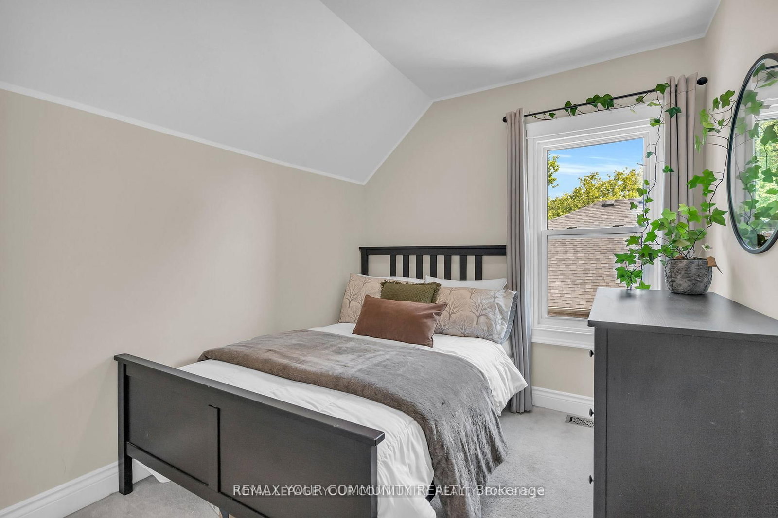 21039 Dalton Road • Georgina, ON photo 23