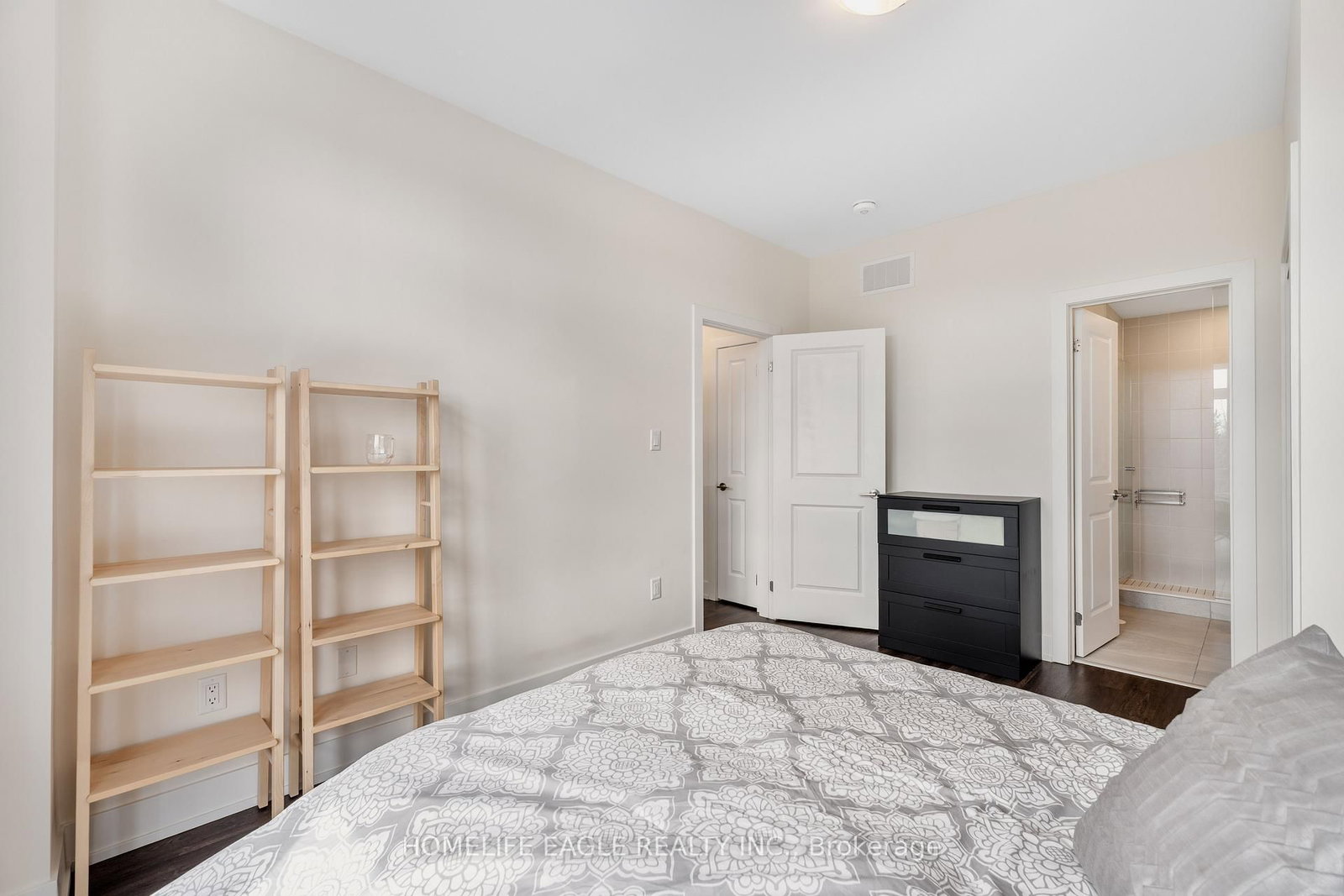 7 Phelps Lane • #16 • Richmond Hill, ON photo 14