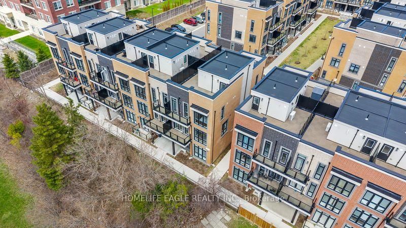 7 Phelps Lane • #16 • Richmond Hill, ON photo 26