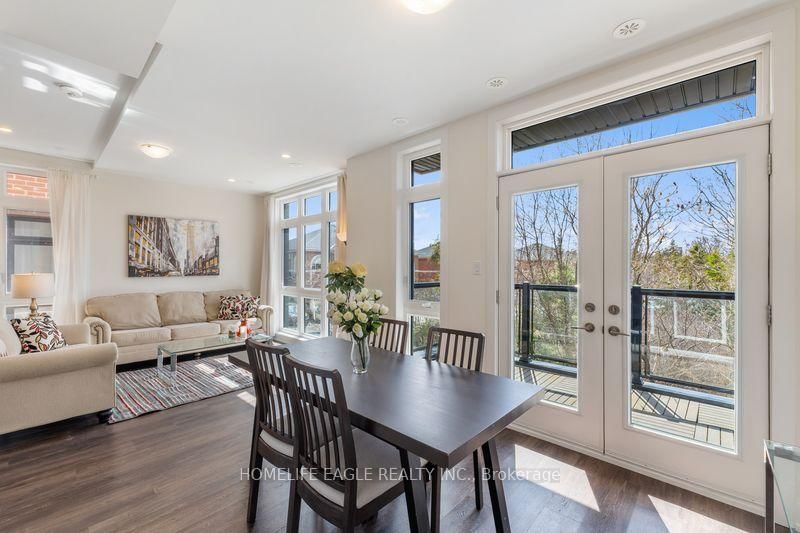 7 Phelps Lane • #16 • Richmond Hill, ON photo 7