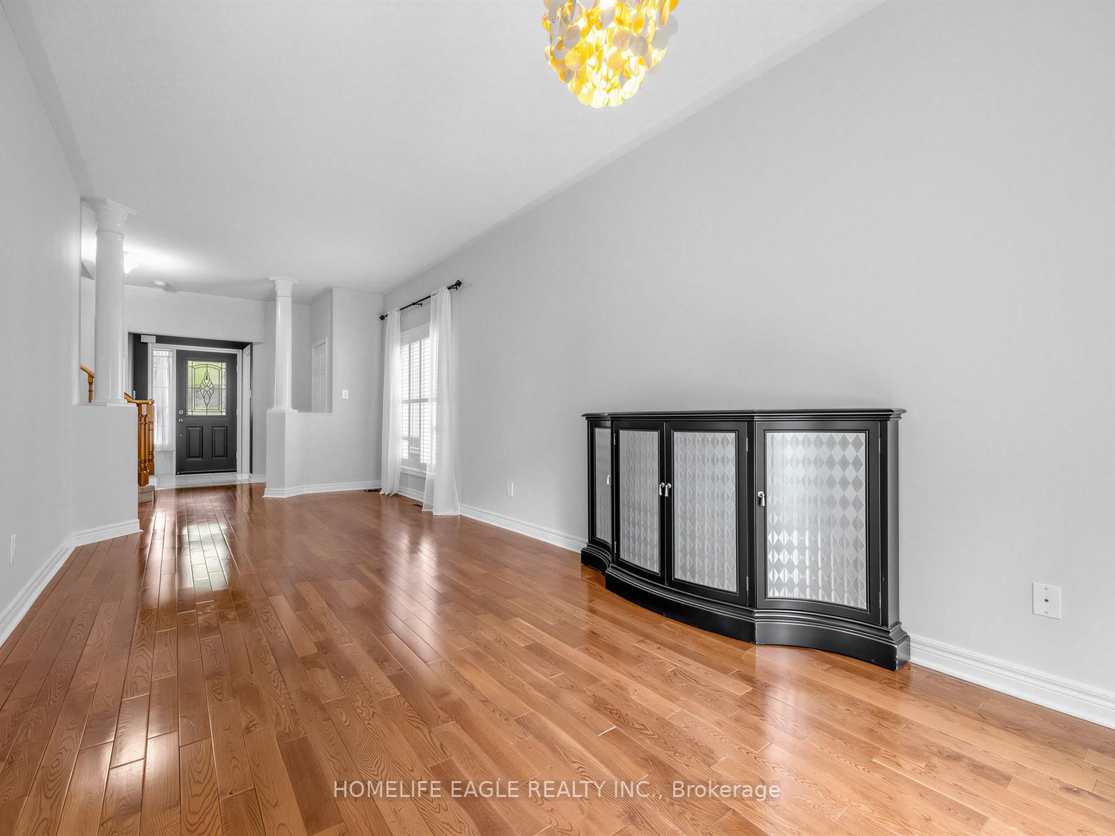 101 Downey Circle • Aurora, ON photo 10