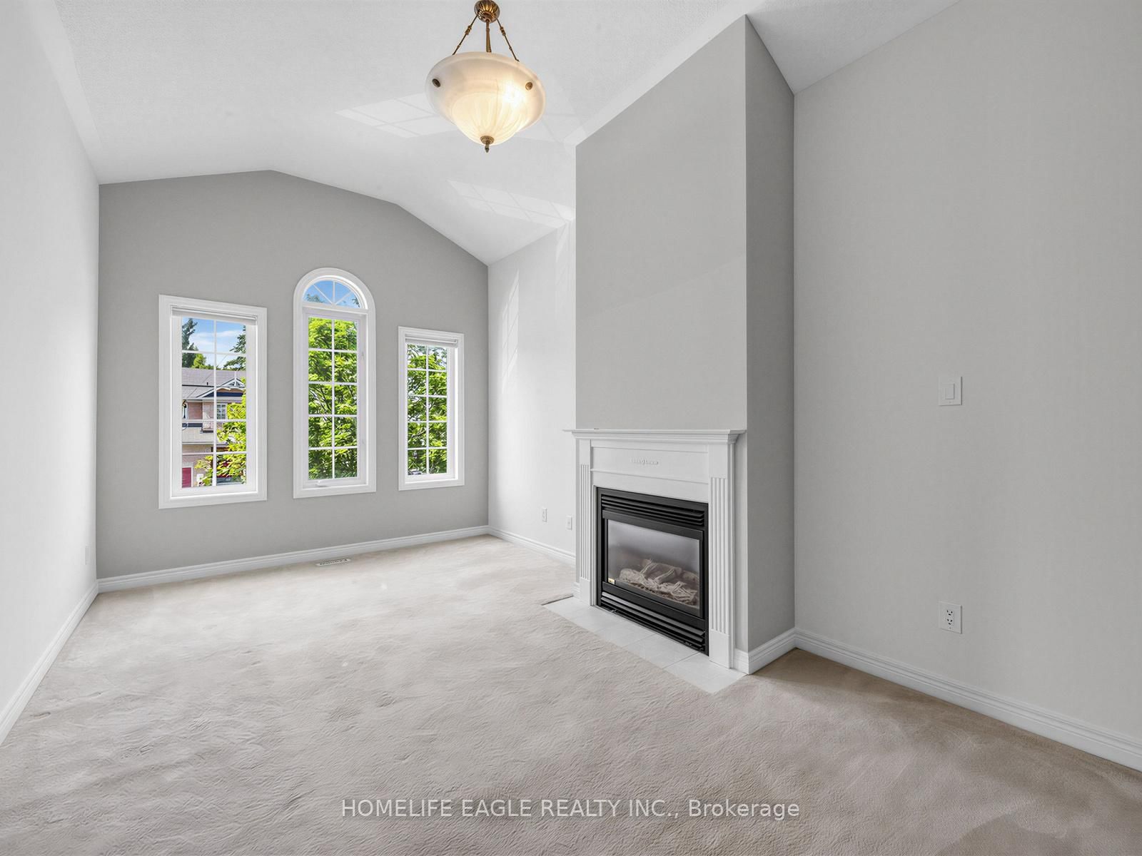 101 Downey Circle • Aurora, ON photo 19