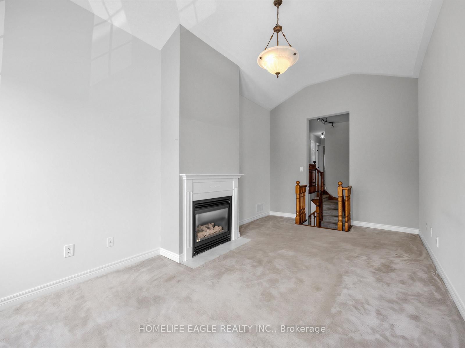 101 Downey Circle • Aurora, ON photo 20