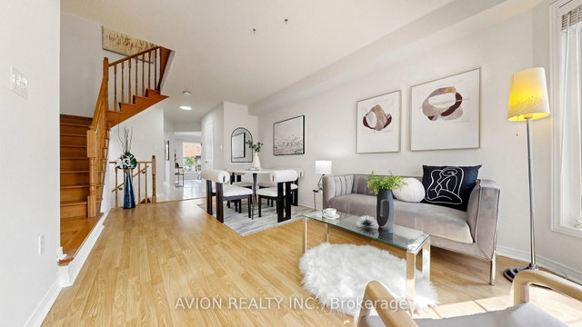 12 Rideau Drive