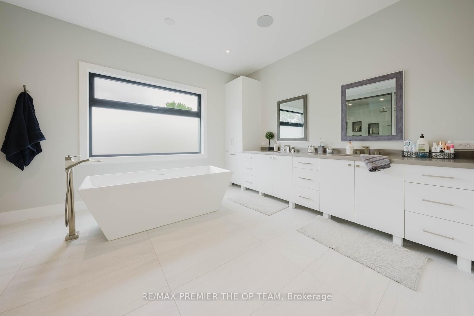 54 Cheltenham Avenue • Vaughan, ON photo 30