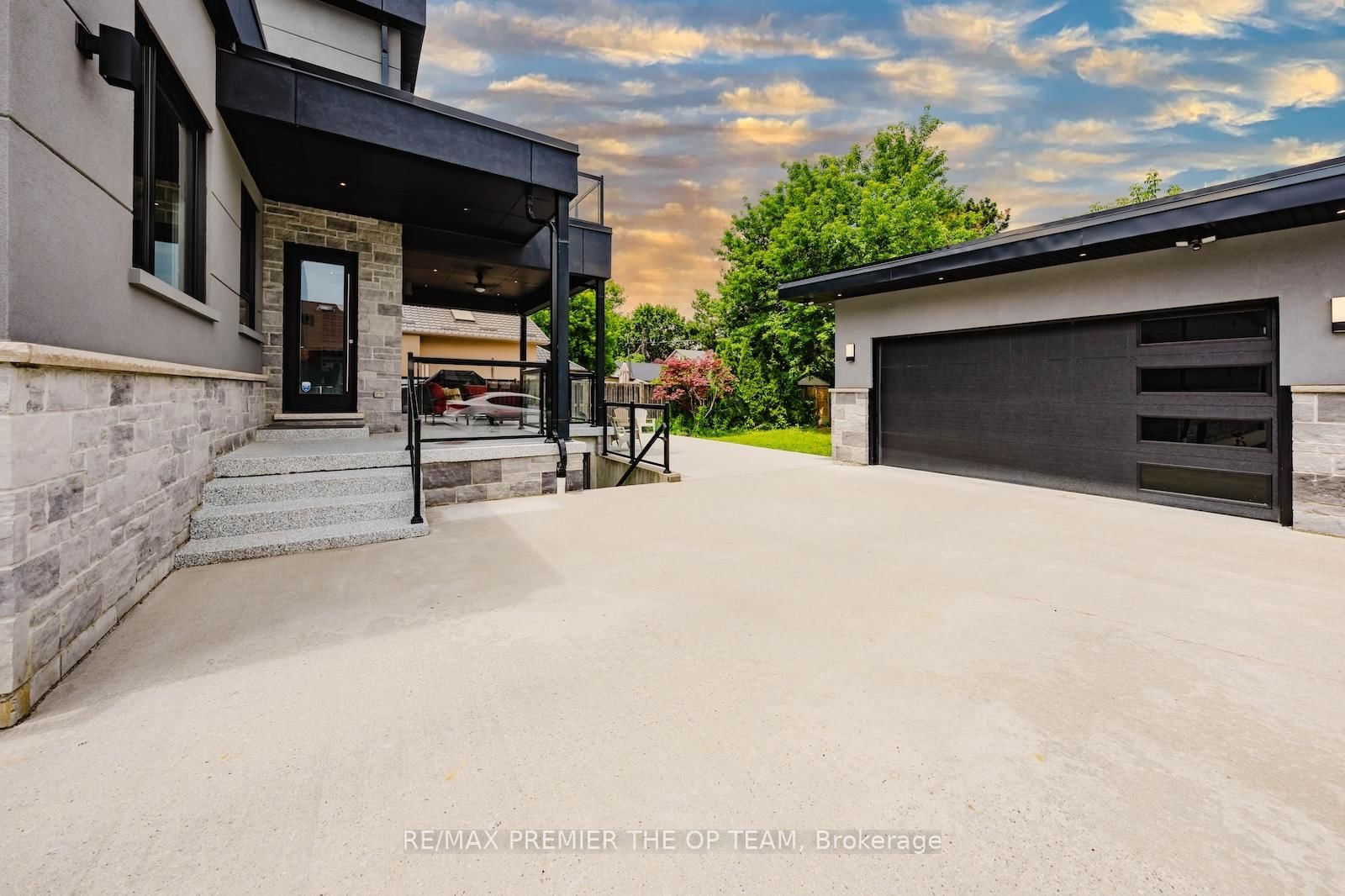 54 Cheltenham Avenue • Vaughan, ON photo 39