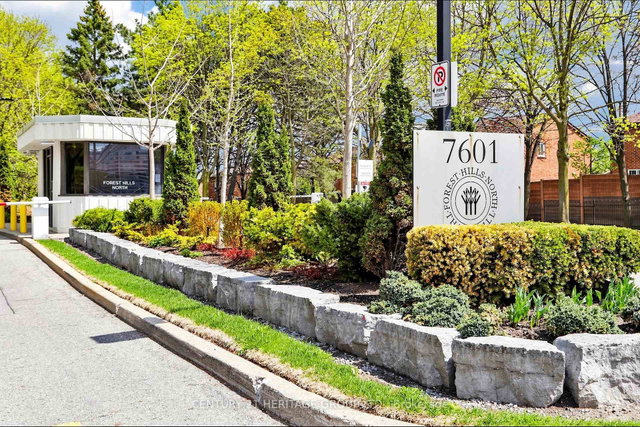 210 - 7601 Bathurst Street
