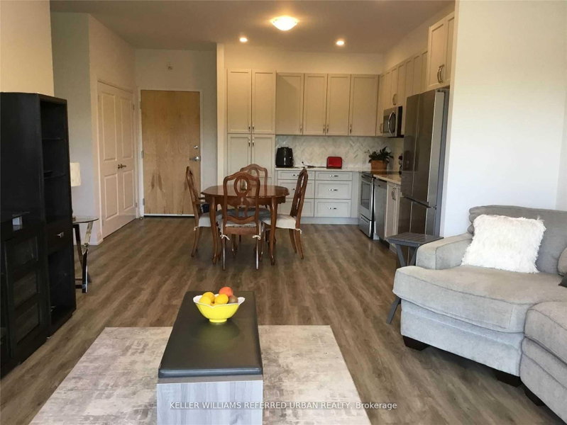home for lease on 504-64 Queen Street