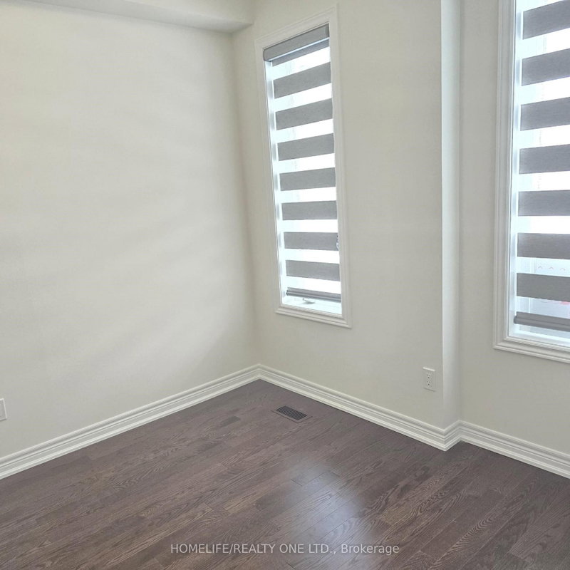 1493 Davis Loop S