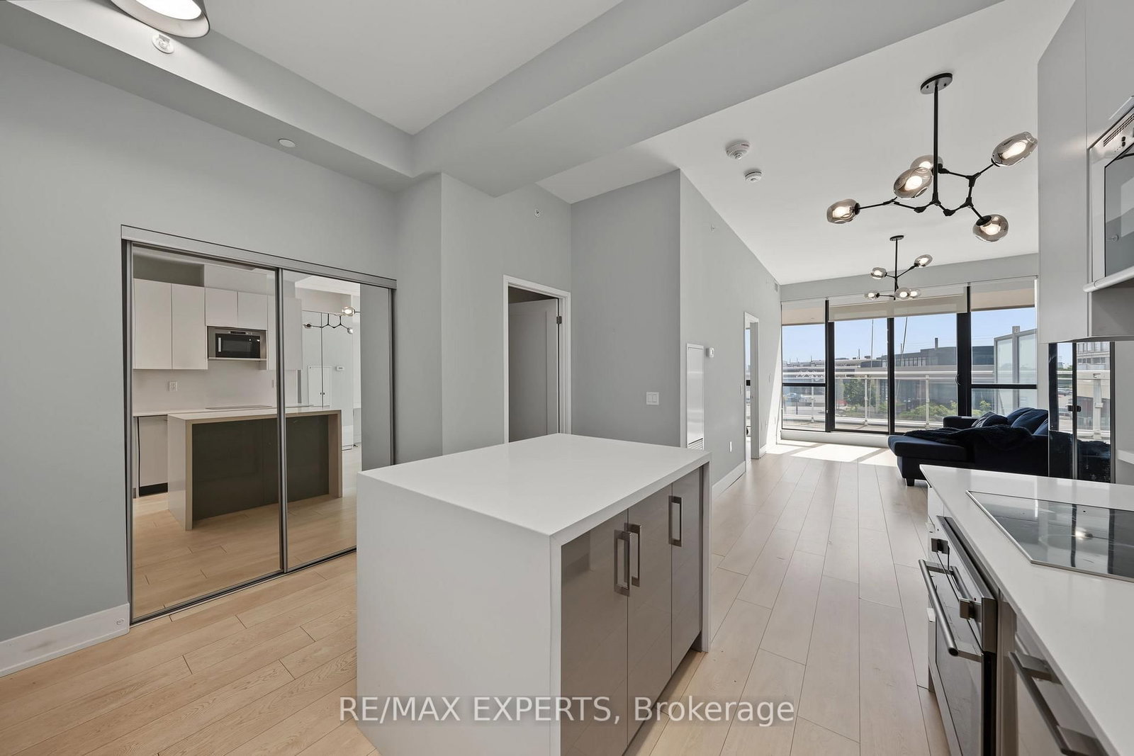 2916 Highway 7 • #201 • Vaughan, ON photo 11