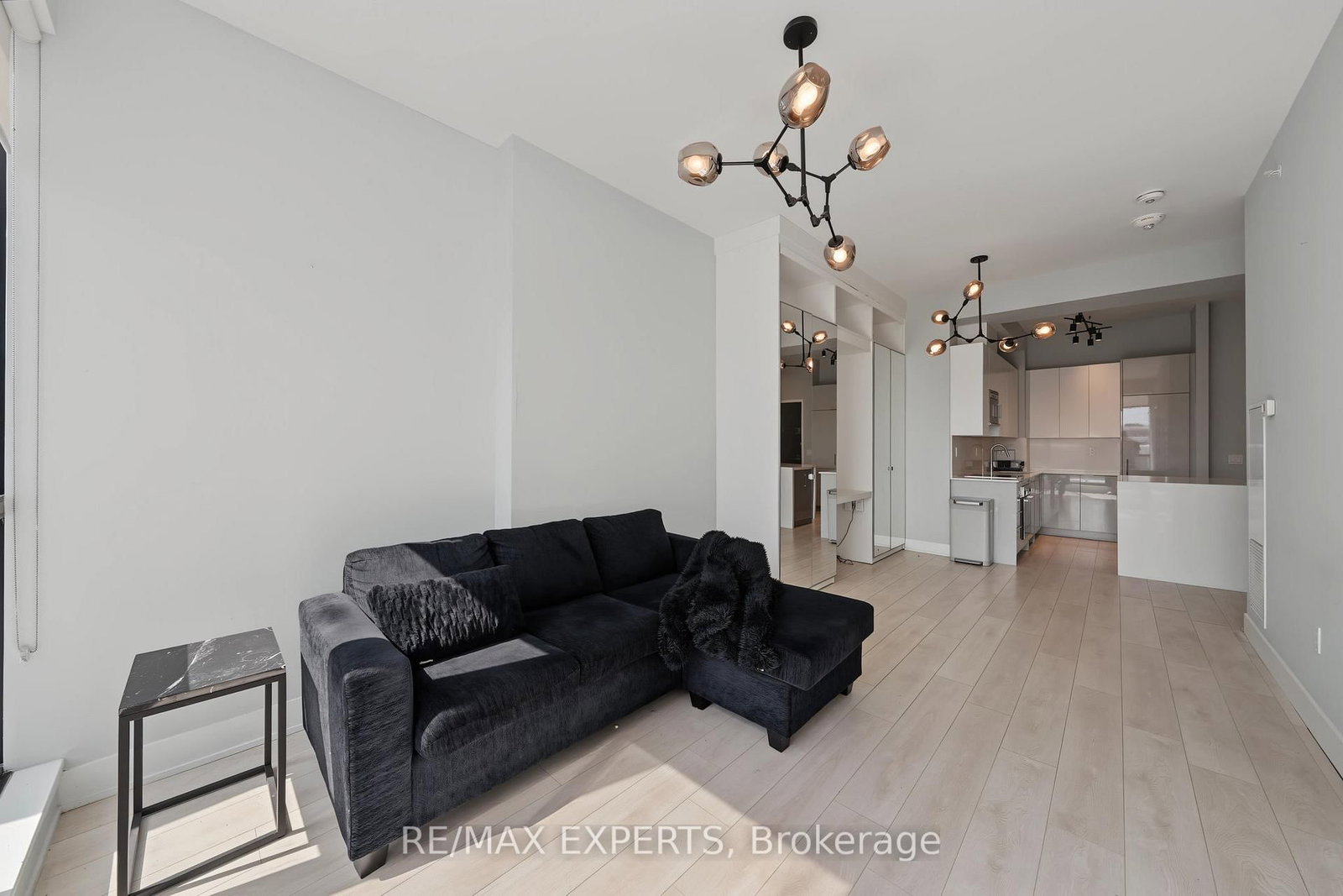 2916 Highway 7 • #201 • Vaughan, ON photo 16