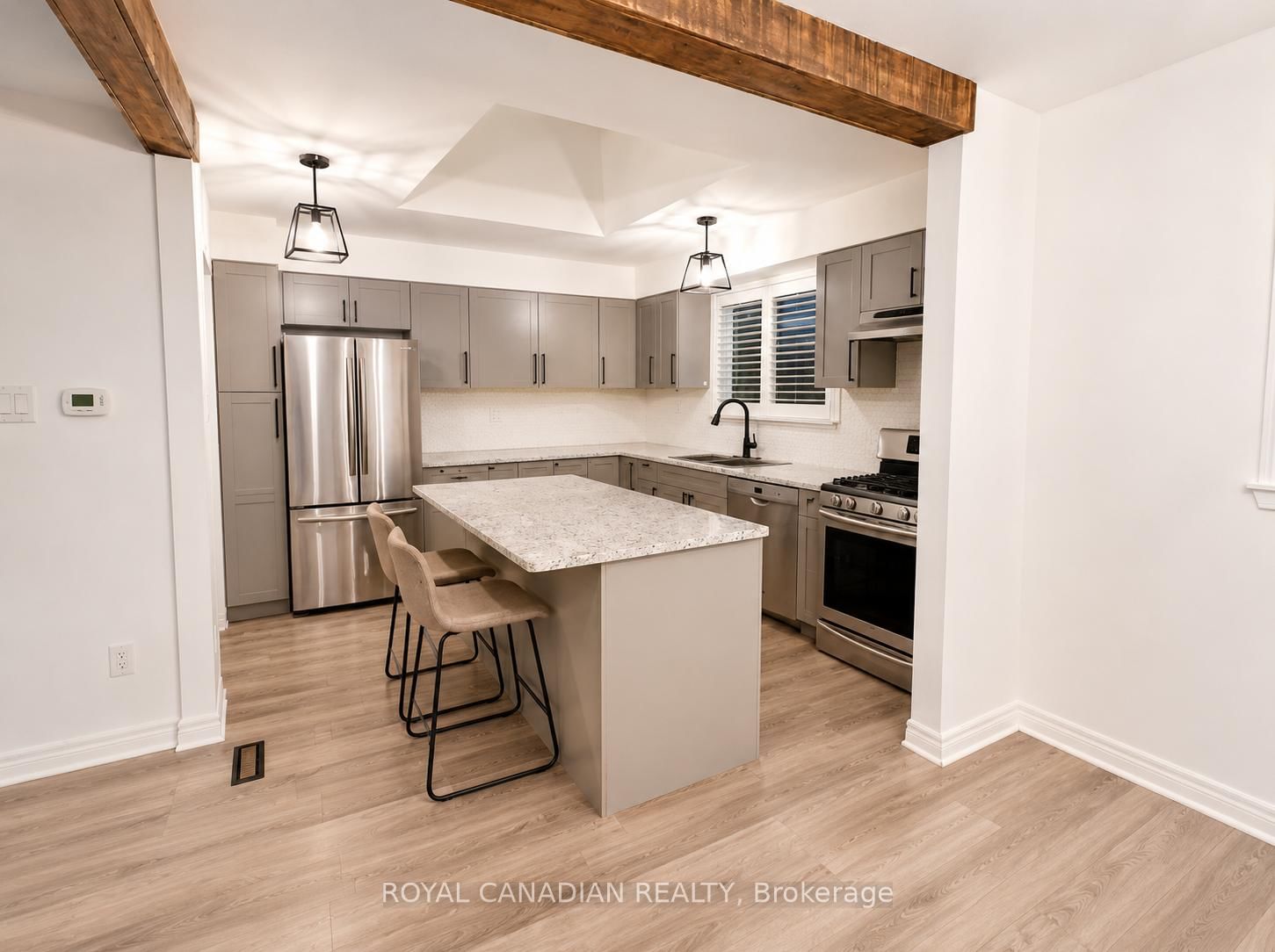 36 Maplegrove Avenue • Bradford West Gwillimbury, ON photo 6