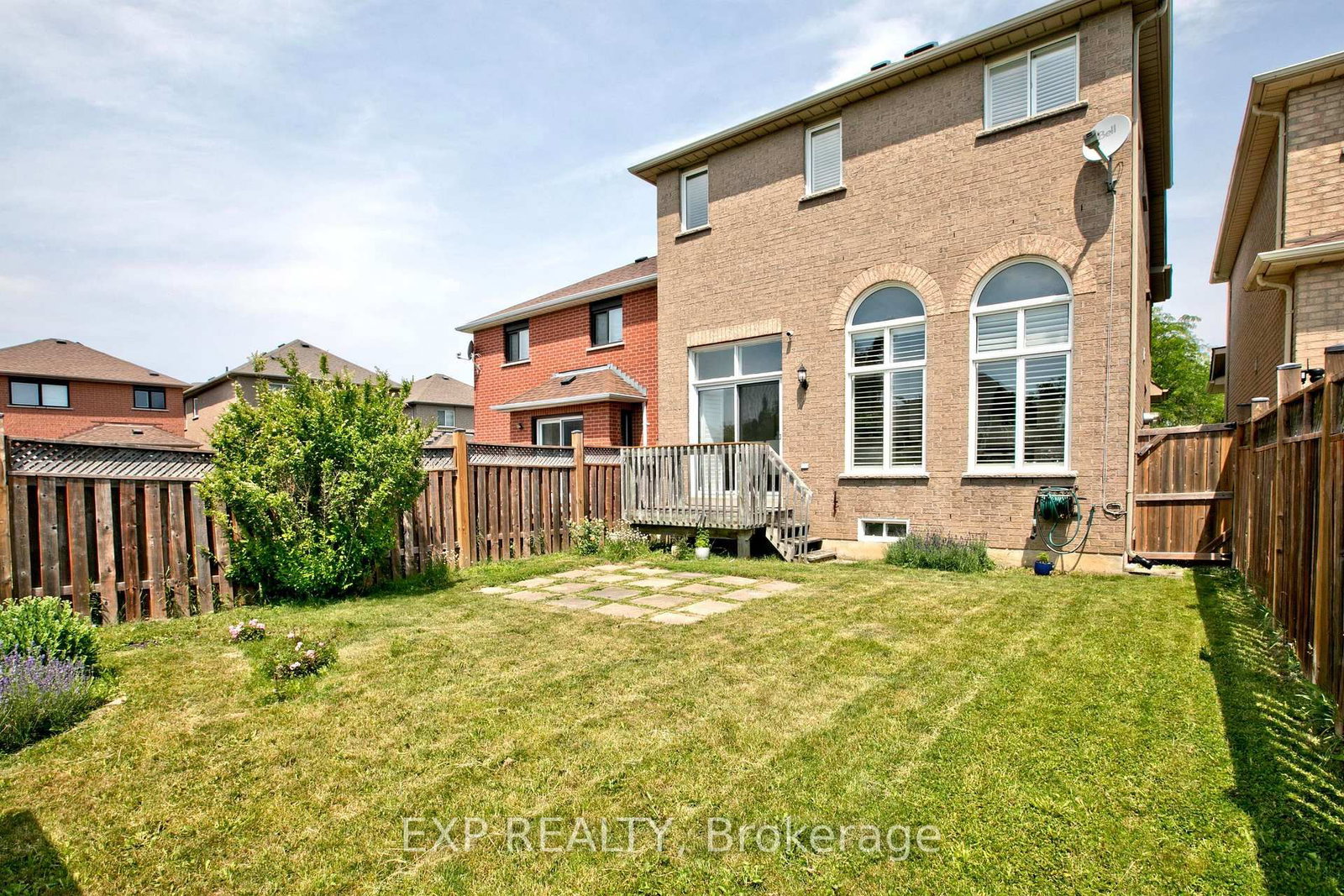 55 Sandway Crescent • Vaughan, ON photo 33
