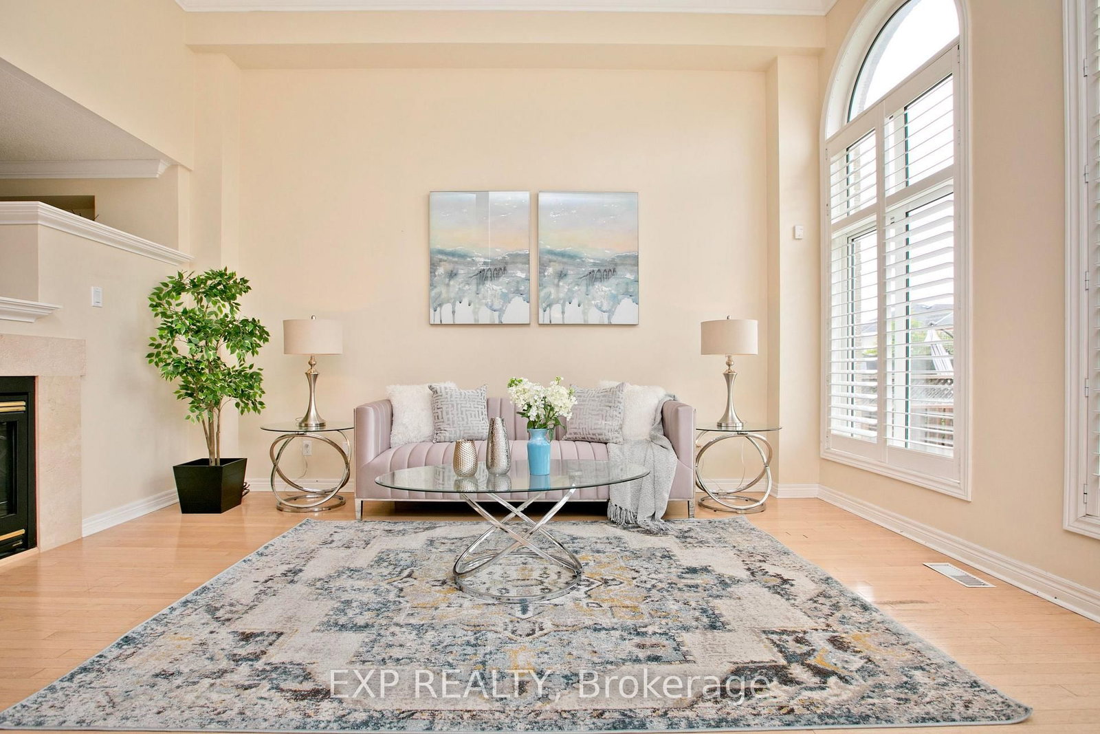 55 Sandway Crescent • Vaughan, ON photo 9