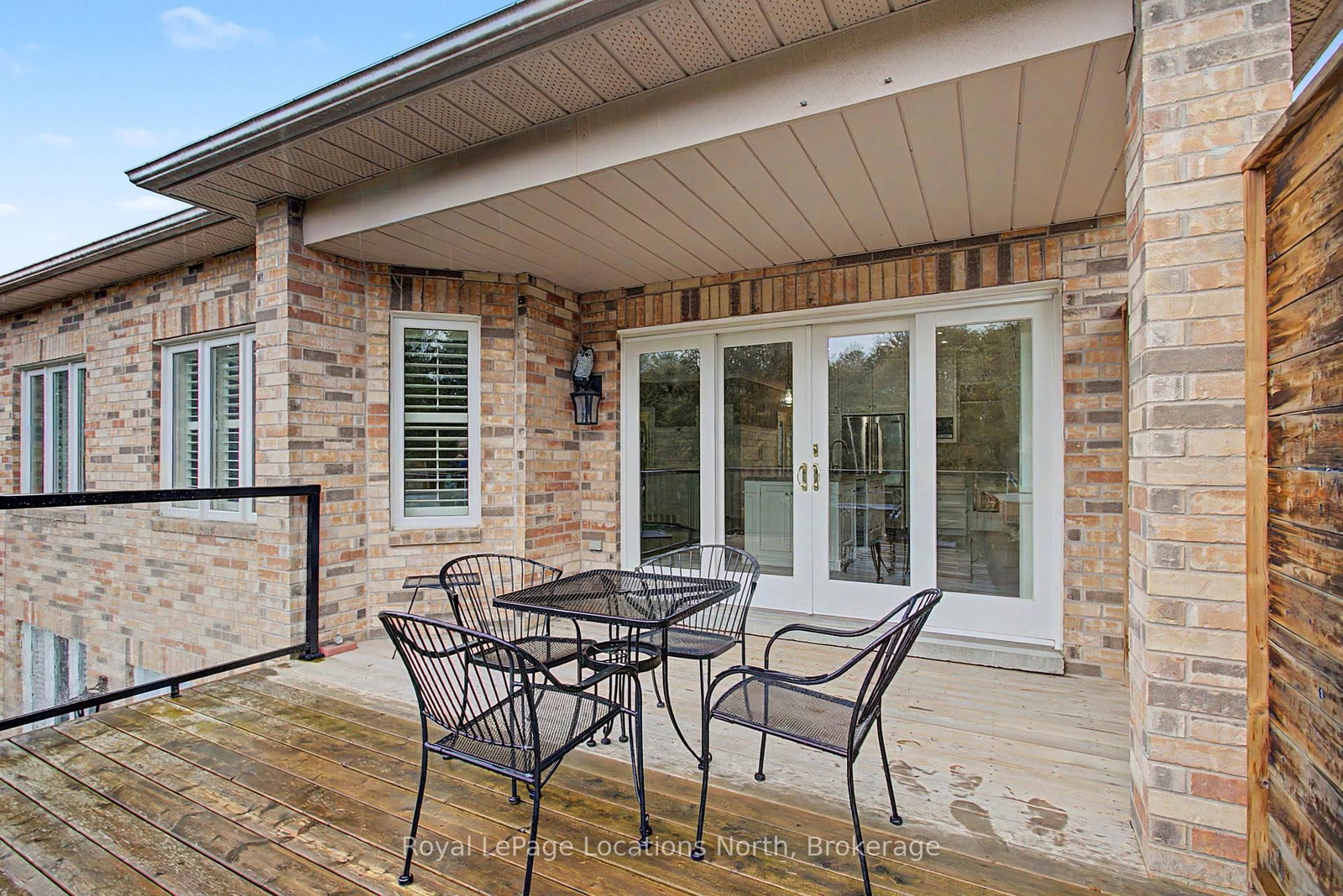 727 Madeline Heights • Newmarket, ON photo 10