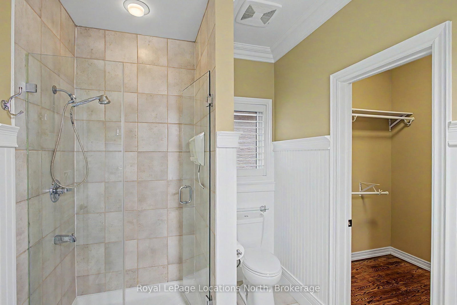727 Madeline Heights • Newmarket, ON photo 13