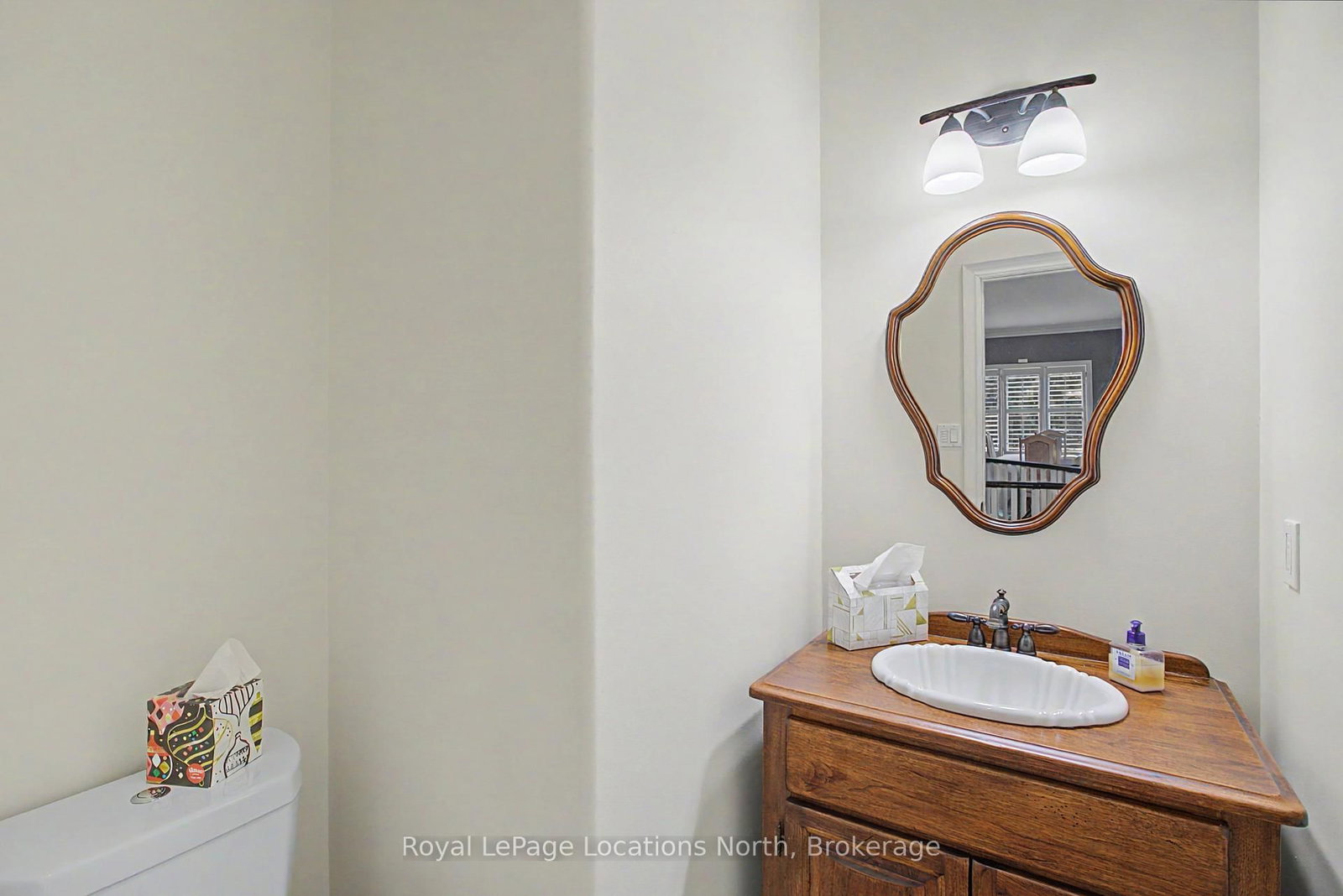 727 Madeline Heights • Newmarket, ON photo 15